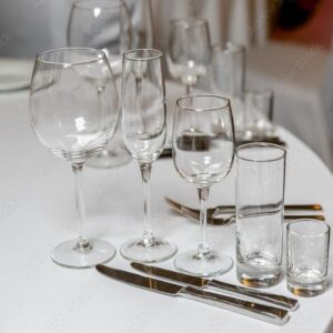 Gold Crockery & Cutlery